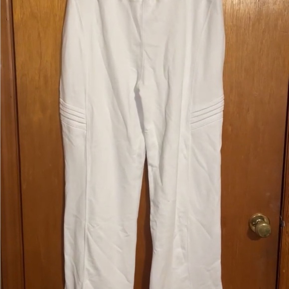 •FREE PEOPLE MOVEMENT•NWT WHITE DRAWSTRING WAISTBAND WIDE LEG JOGGER SIZE LARGE - Picture 3 of 10